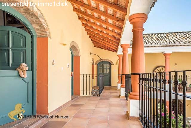 Villa Cortijostil mit Pferdestall, Sotogrande, Costa del Sol zu verkaufen